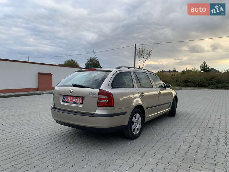 Универсал Skoda Octavia 2006 в Луцке