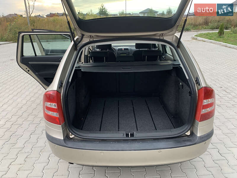 Универсал Skoda Octavia 2006 в Луцке