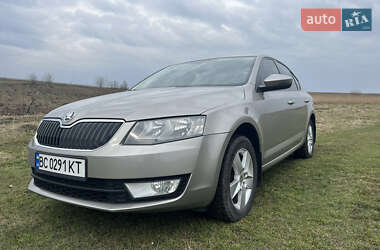 Лифтбек Skoda Octavia 2013 в Львове