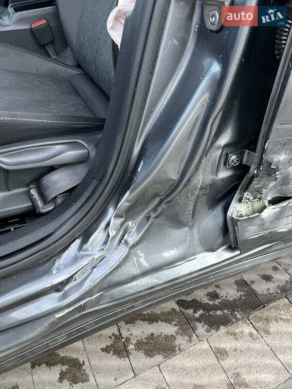 Універсал Skoda Octavia 2024 в Ужгороді фото 31 Універсал Skoda Octavia 2024 в Ужгороді