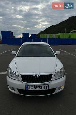 Универсал Skoda Octavia 2010 в 