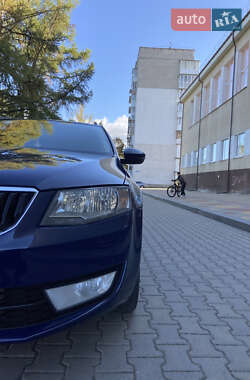 Универсал Skoda Octavia 2015 в 