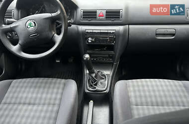 Универсал Skoda Octavia 2004 в 