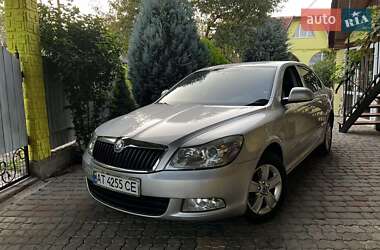 Лифтбек Skoda Octavia 2010 в 