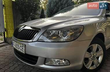 Лифтбек Skoda Octavia 2010 в 
