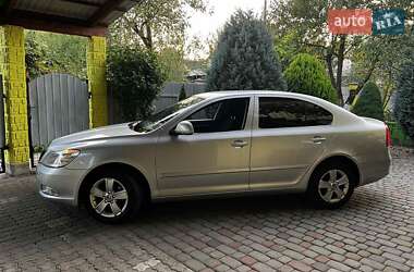 Лифтбек Skoda Octavia 2010 в 