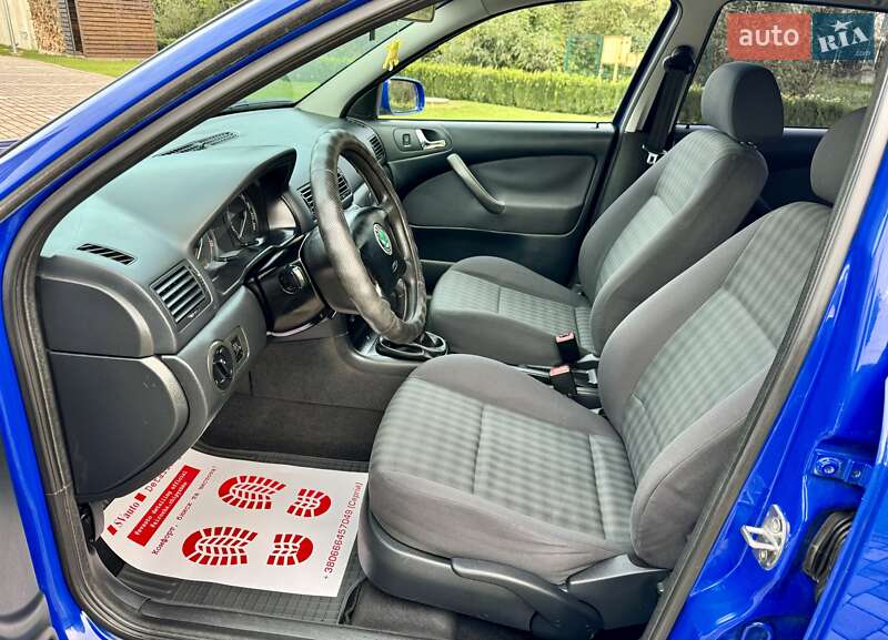 Лифтбек Skoda Octavia 2004 в Черновцах