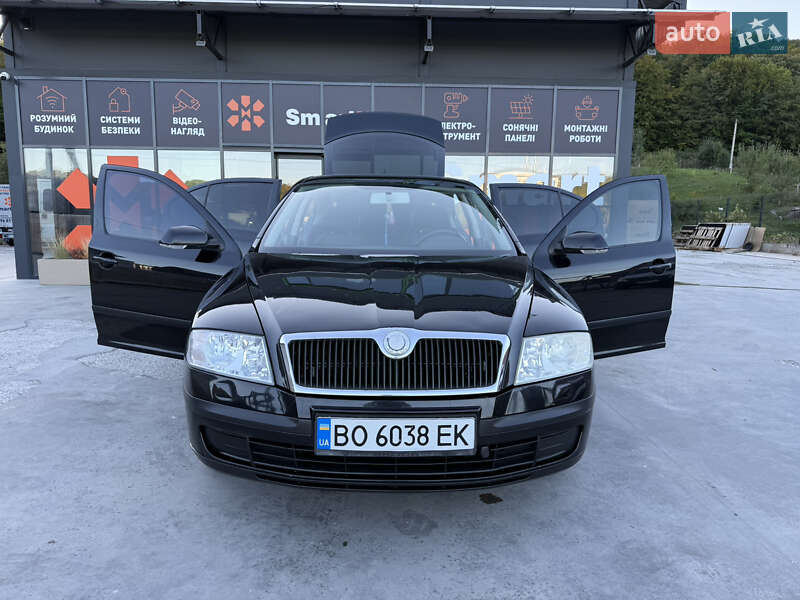 Лифтбек Skoda Octavia 2008 в Теребовле
