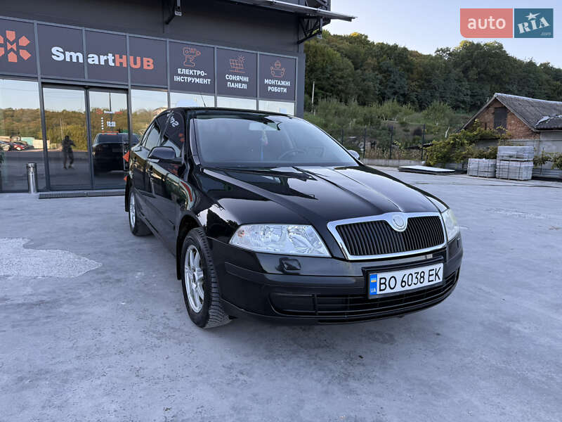 Лифтбек Skoda Octavia 2008 в Теребовле