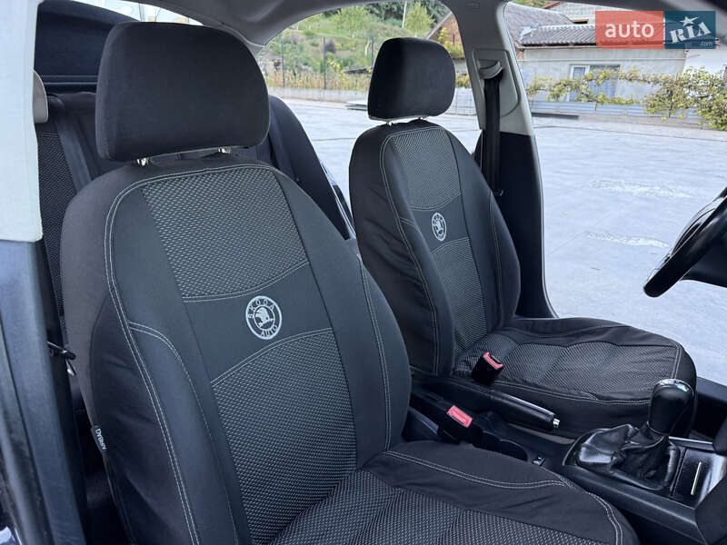 Лифтбек Skoda Octavia 2008 в Теребовле