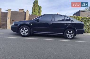 Лифтбек Skoda Octavia 2001 в 