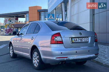 Лифтбек Skoda Octavia 2011 в 