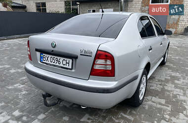 Лифтбек Skoda Octavia 2001 в 
