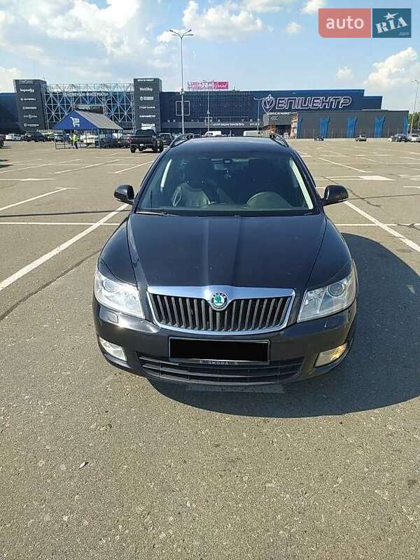 Универсал Skoda Octavia 2011 в Одессе