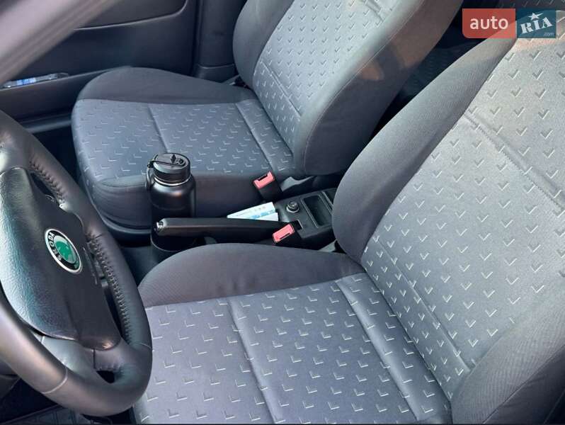 Лифтбек Skoda Octavia 2007 в Днепре