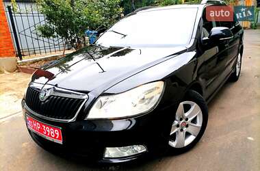 Универсал Skoda Octavia 2009 в 