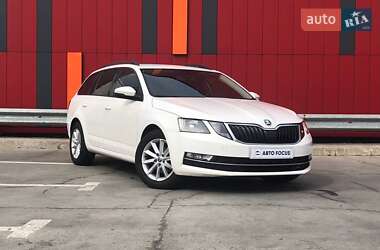 Універсал Skoda Octavia 2017 в Києві