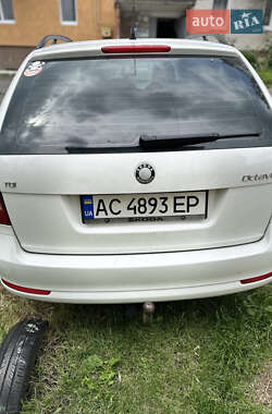 Универсал Skoda Octavia 2010 в Луцке