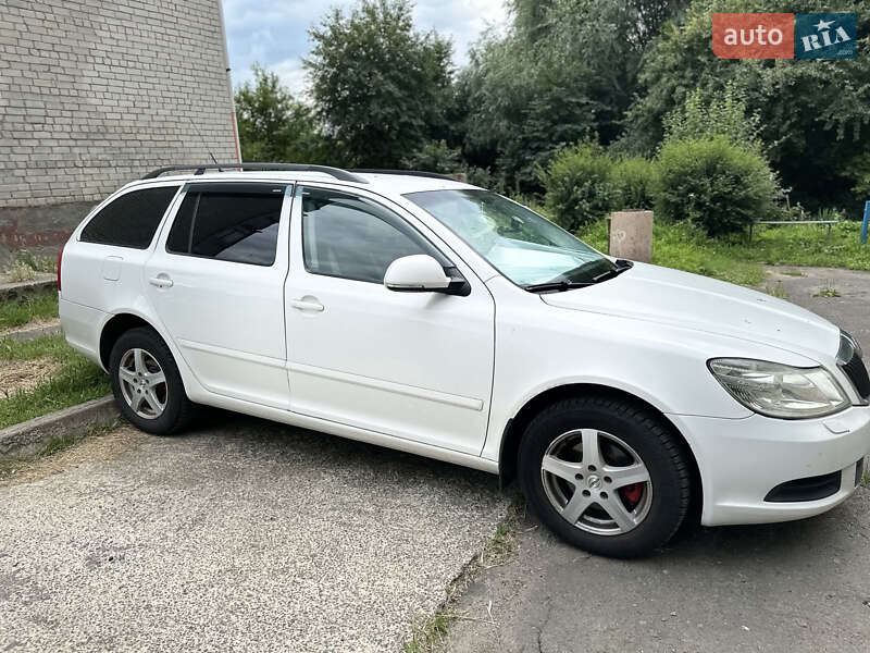Універсал Skoda Octavia 2010 в Луцьку фото 10 Універсал Skoda Octavia 2010 в Луцьку