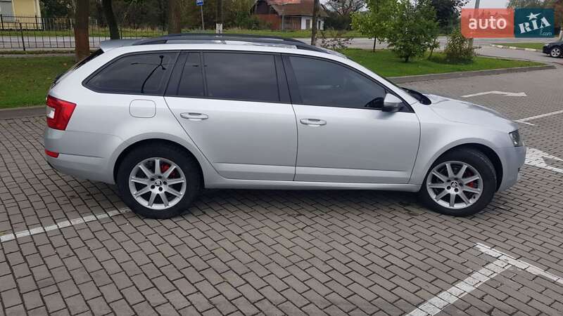 Универсал Skoda Octavia 2015 в Коломые
