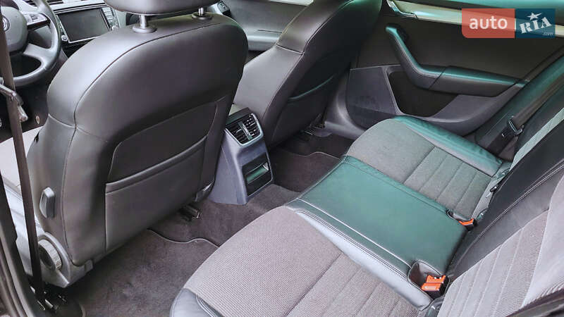 Универсал Skoda Octavia 2014 в Бродах