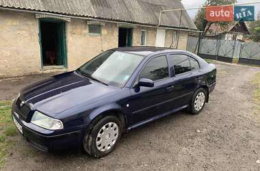 Лифтбек Skoda Octavia 2003 в 