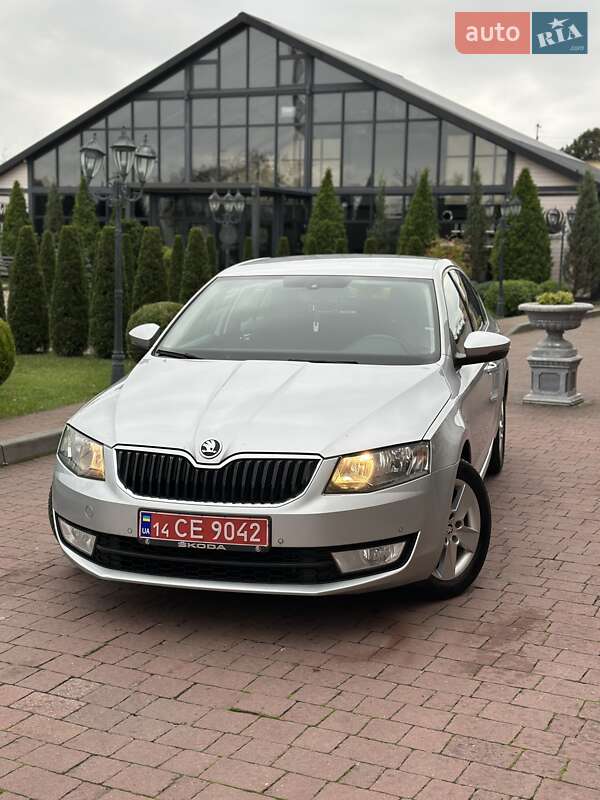 Лифтбек Skoda Octavia 2017 в Стрые