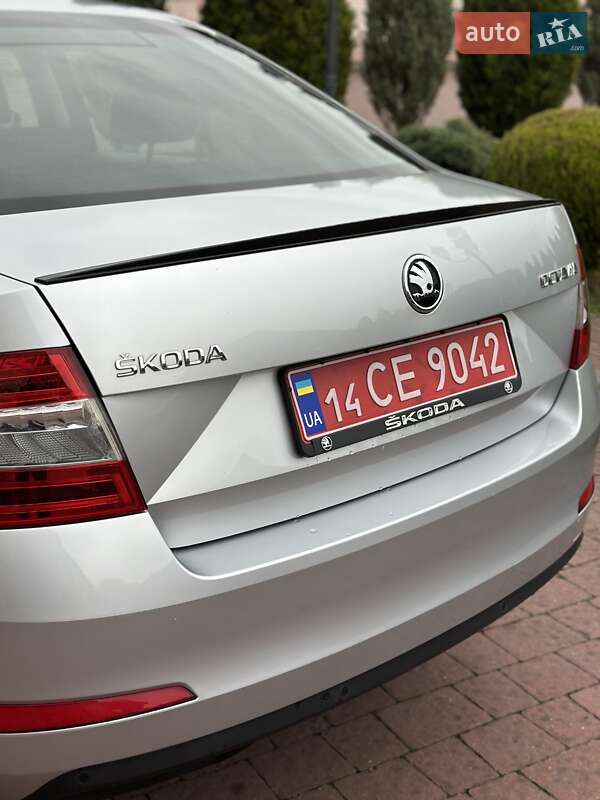 Лифтбек Skoda Octavia 2017 в Стрые
