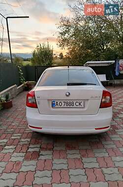 Универсал Skoda Octavia 2012 в 