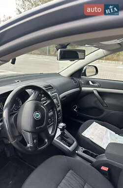 Универсал Skoda Octavia 2010 в 
