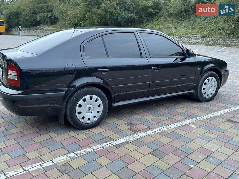 Лифтбек Skoda Octavia 2009 в Тернополе