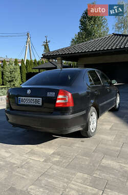 Лифтбек Skoda Octavia 2008 в 