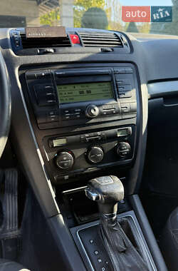 Лифтбек Skoda Octavia 2008 в 