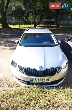Универсал Skoda Octavia 2019 в Черкассах