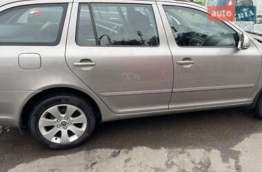 Универсал Skoda Octavia 2011 в 