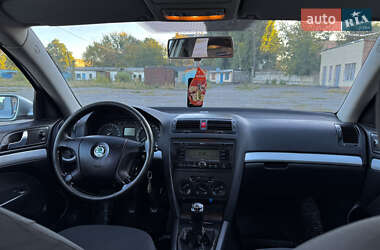 Лифтбек Skoda Octavia 2005 в 