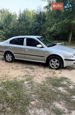 Лифтбек Skoda Octavia 2001 в 