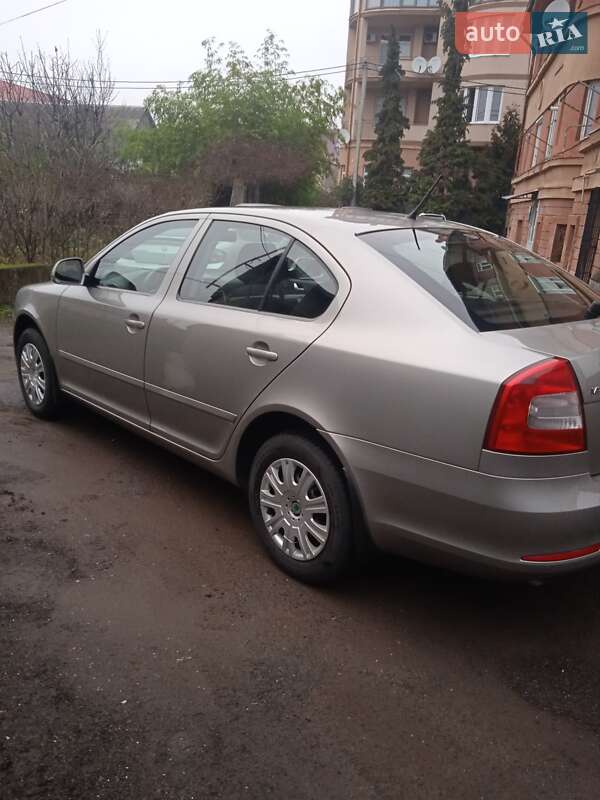 Лифтбек Skoda Octavia 2012 в Ужгороде