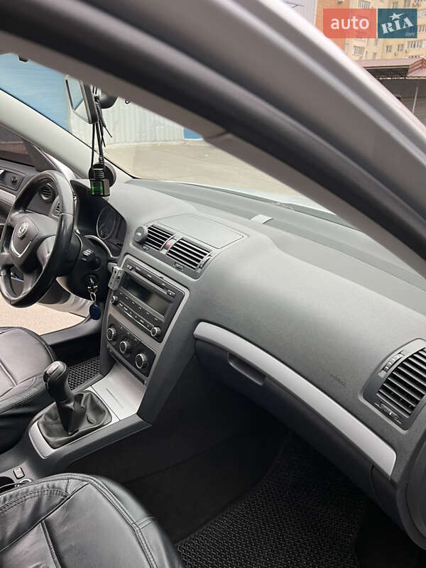 Ліфтбек Skoda Octavia 2012 в Прилуках