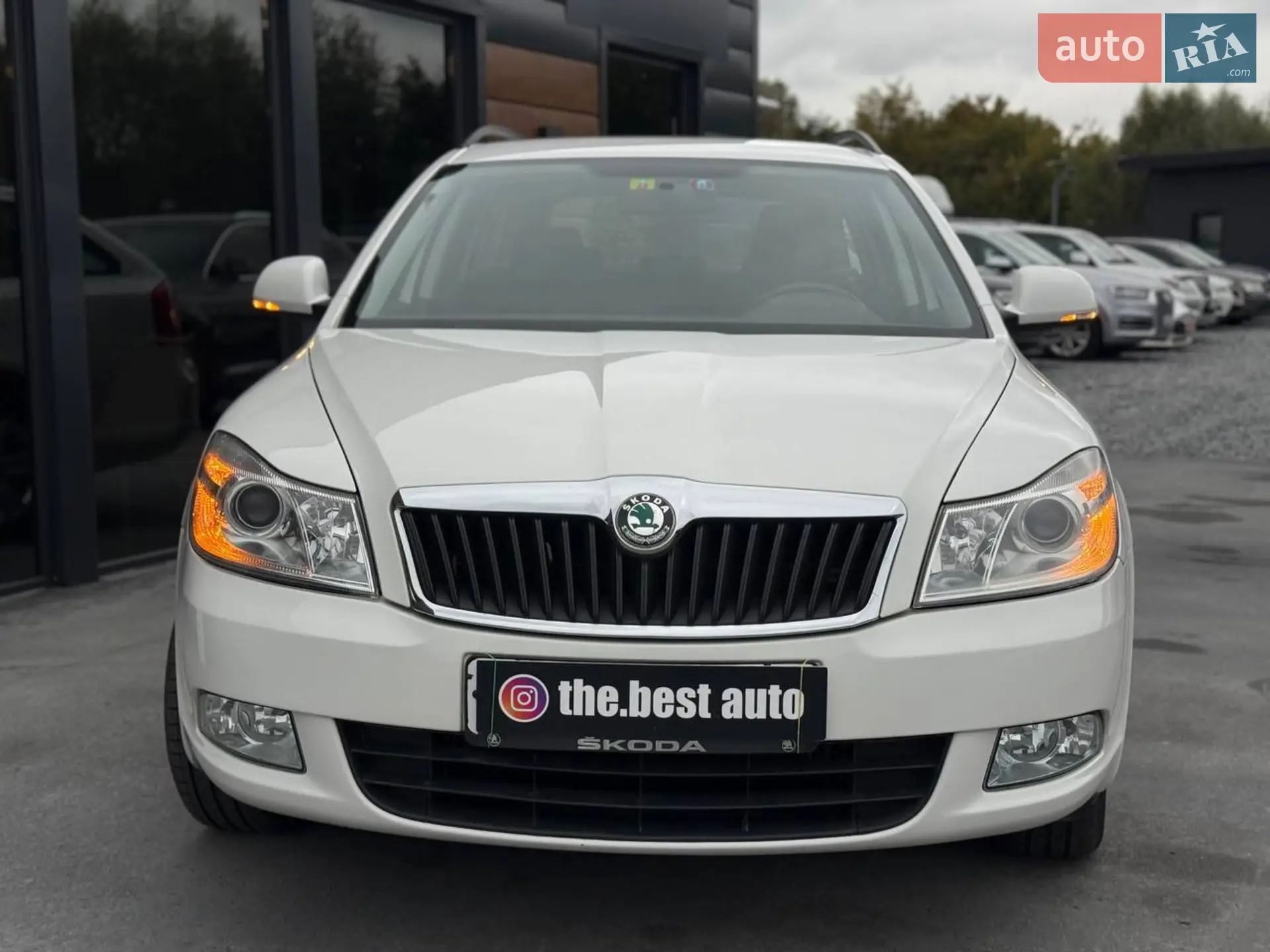 2011 Skoda Octavia - мініатюра 10