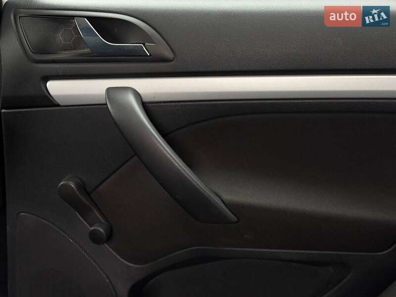 Універсал Skoda Octavia 2011 в Рівному