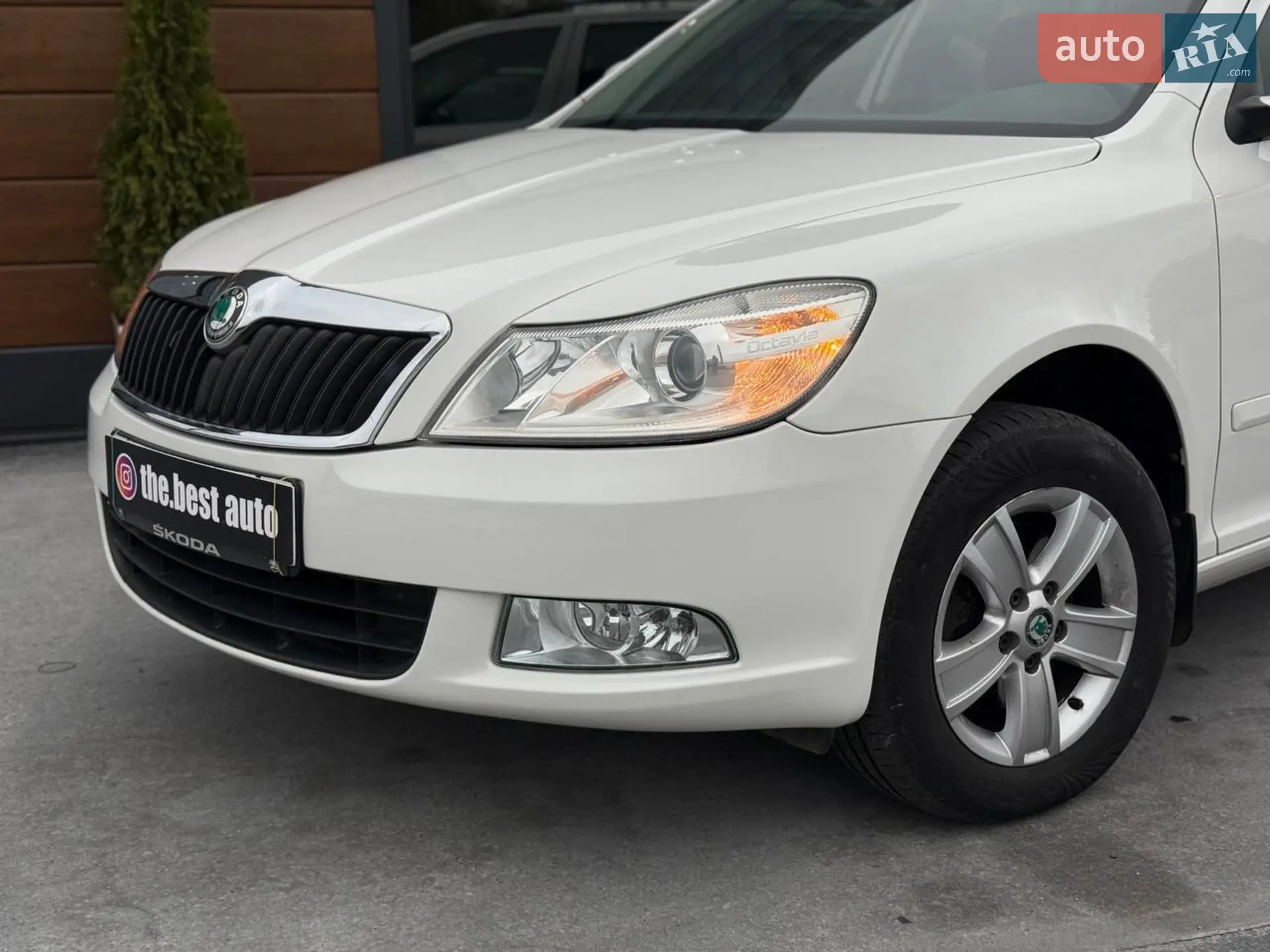 2011 Skoda Octavia - мініатюра 3