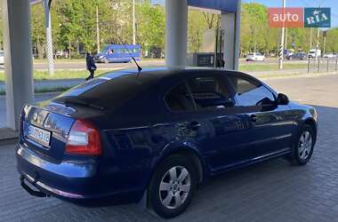 Лифтбек Skoda Octavia 2010 в 