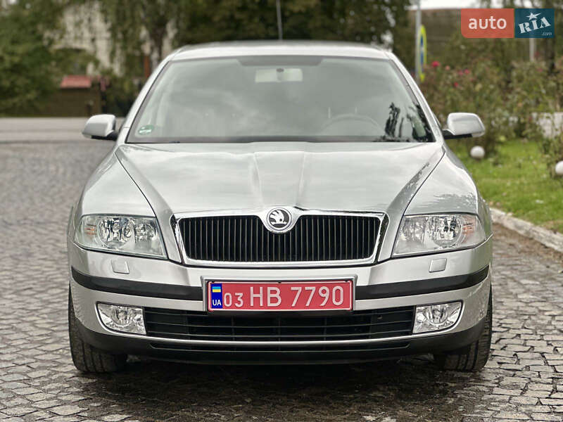 Лифтбек Skoda Octavia 2007 в Вознесенске