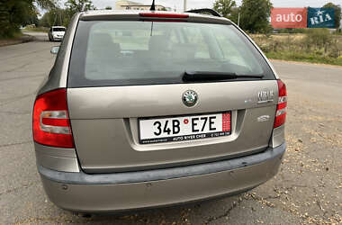 Лифтбек Skoda Octavia 2006 в 