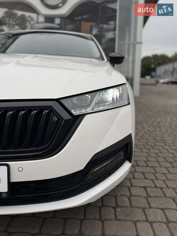 Лифтбек Skoda Octavia 2023 в Мукачево