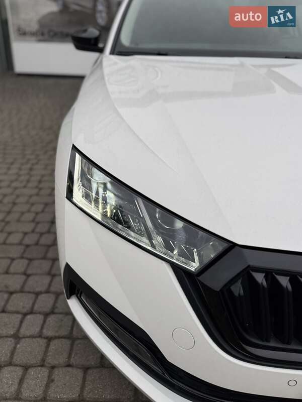 Лифтбек Skoda Octavia 2023 в Мукачево