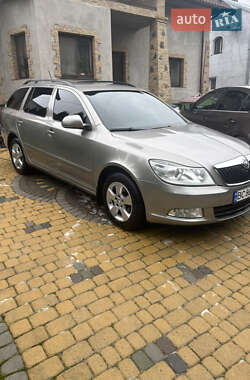 Универсал Skoda Octavia 2011 в 