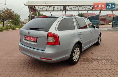Универсал Skoda Octavia 2010 в 