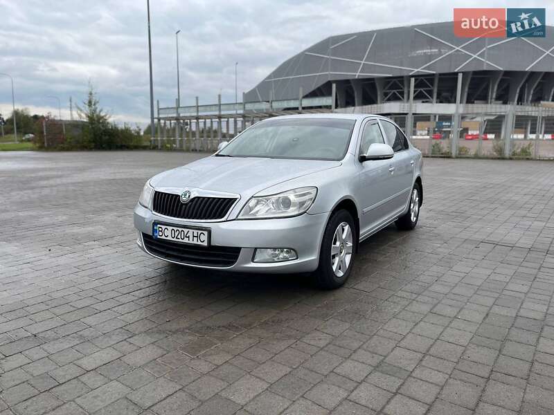 Skoda Octavia 2012 Skoda Octavia 2012